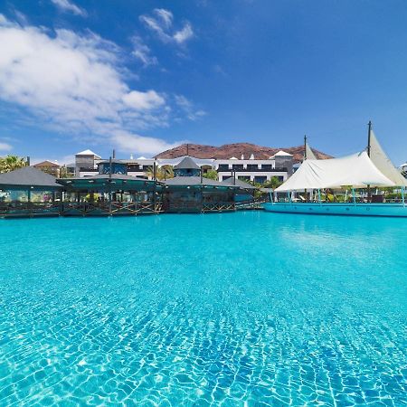 H10 Rubicon Horizons Collection (Adults Only) Hotel Playa Blanca  Ngoại thất bức ảnh The resort's lagoon pool