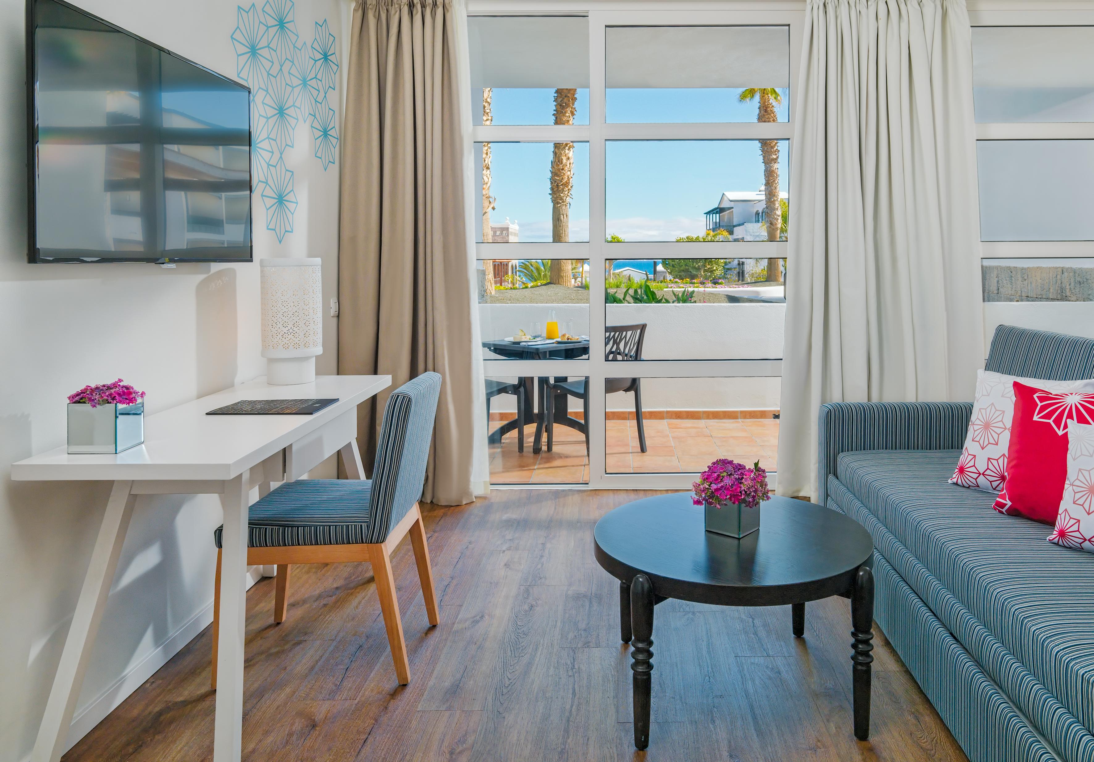 H10 Rubicon Horizons Collection (Adults Only) Hotel Playa Blanca  Ngoại thất bức ảnh A suite at the Hilton San Diego Bayfront