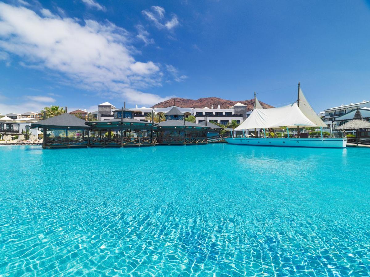 H10 Rubicon Horizons Collection (Adults Only) Hotel Playa Blanca  Ngoại thất bức ảnh The resort's lagoon pool
