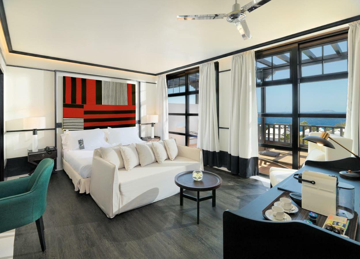 H10 Rubicon Horizons Collection (Adults Only) Hotel Playa Blanca  Ngoại thất bức ảnh A room at the hotel
